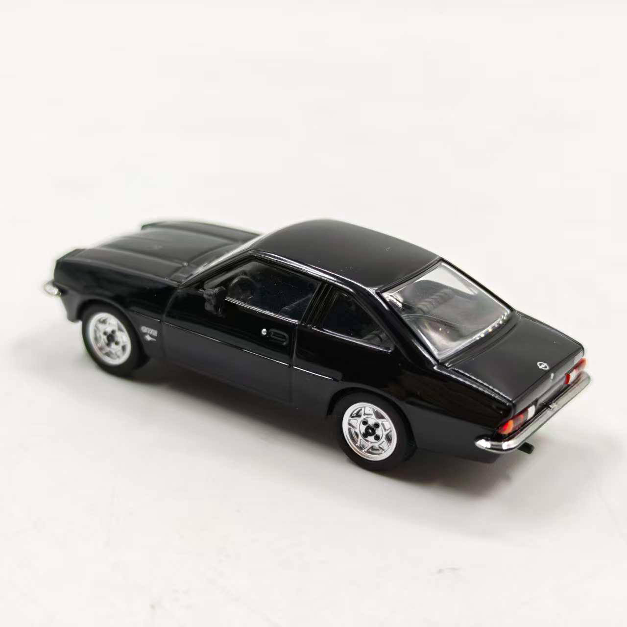 Herpa 1/87 Skala OPEL GT/E Spo – Vintage Collectible Toys recenzja i cena